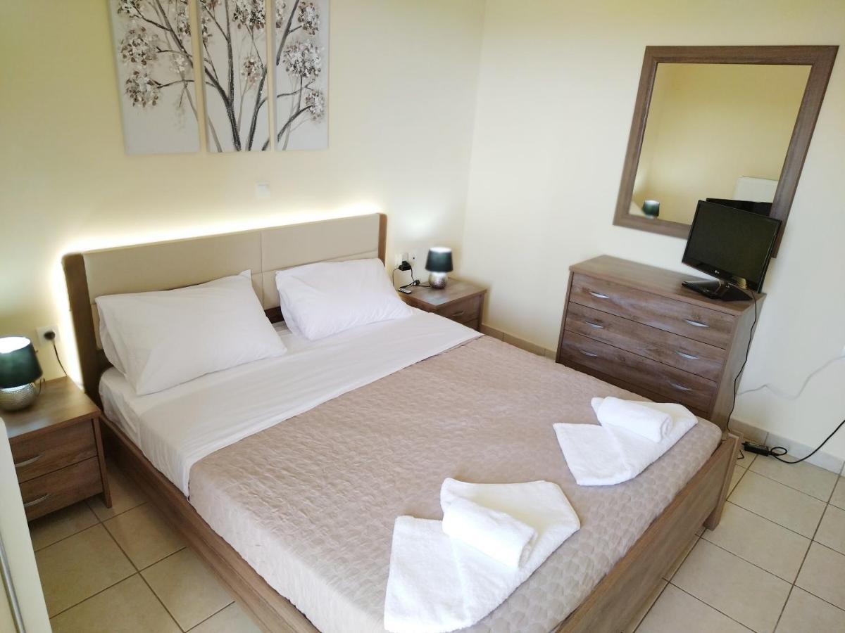 Holiday & Business Furnished Apartments Мітікас Екстер'єр фото